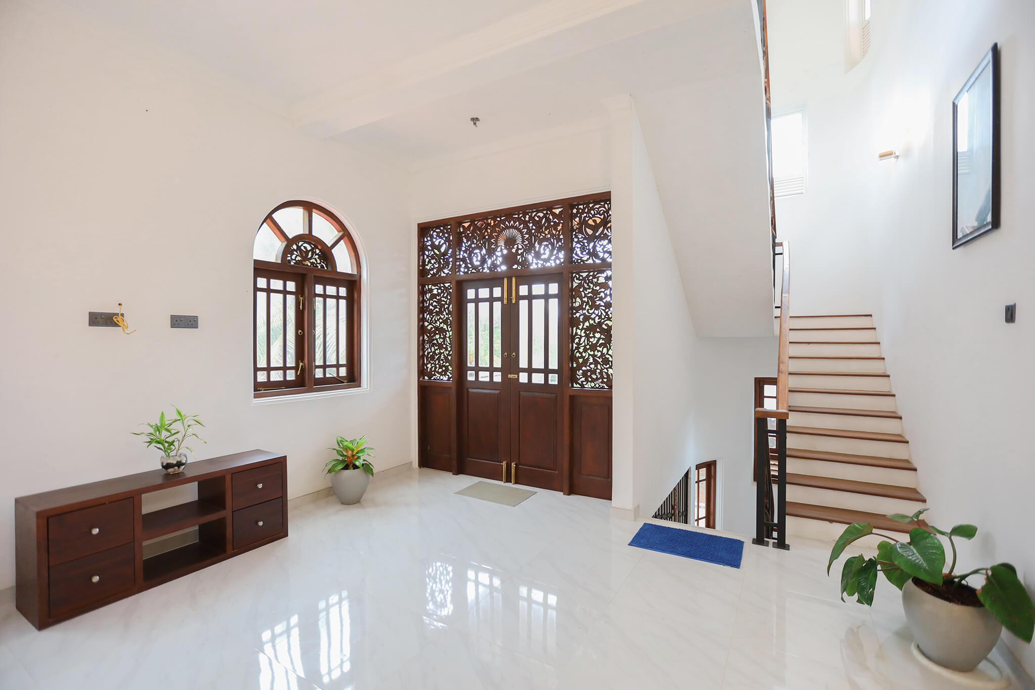 SithRu villa main living room 2